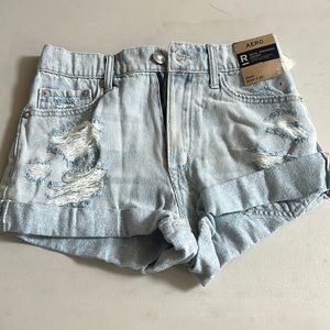 AEROPOSTALE denim shorts, size 2, NWT, Mom, Short 3.25”